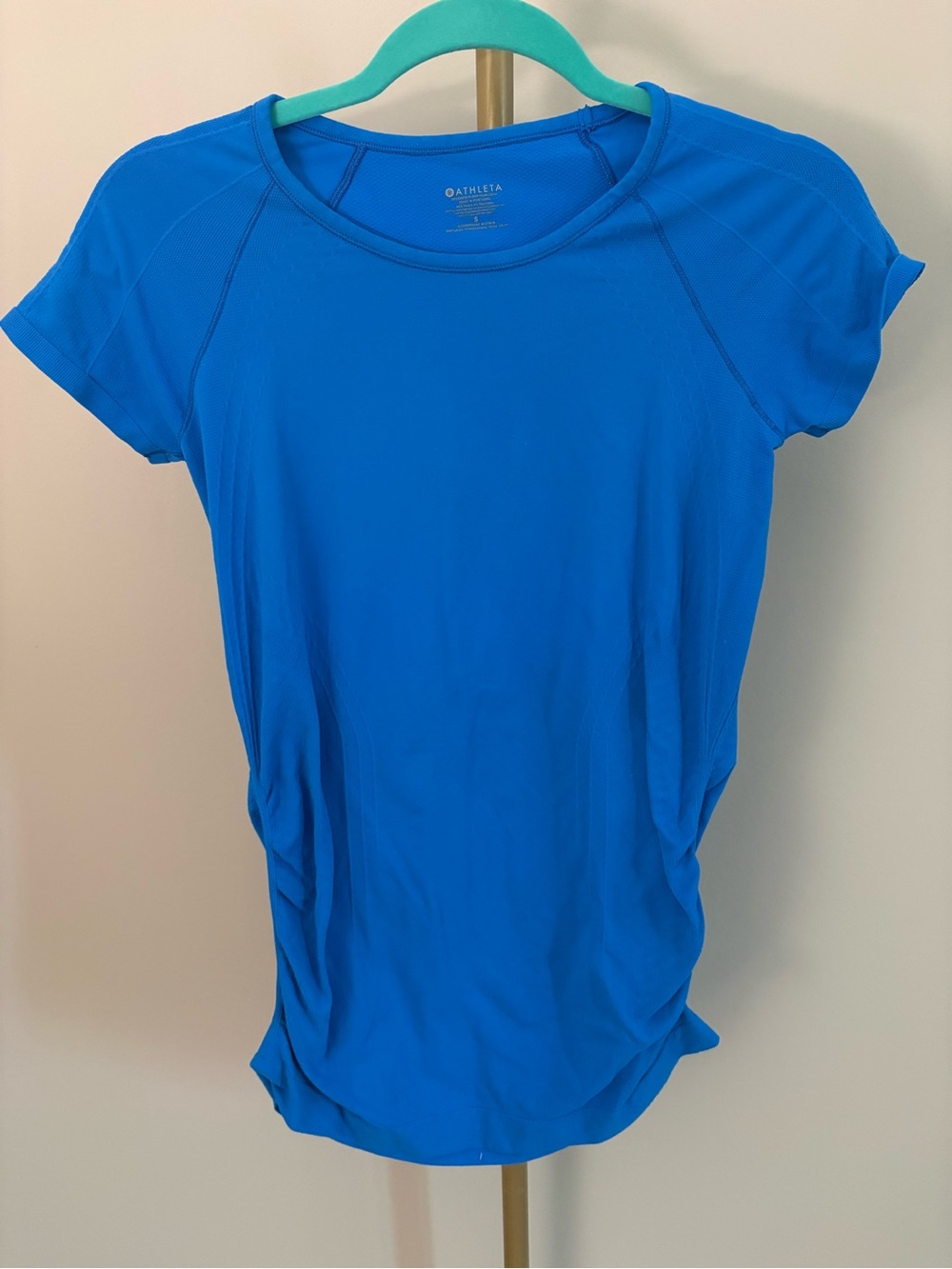 Athleta Speedlight Short Sleeve Tee